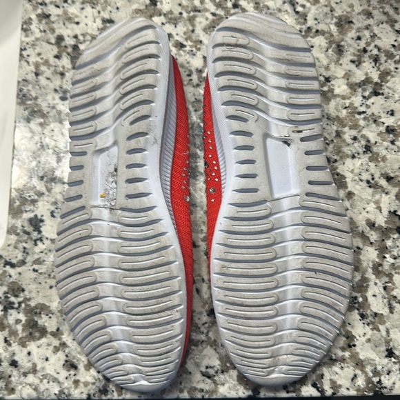 Women’s Shoes - Picture 3 of 4